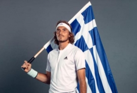Τσιτσιπάς για την επέτειο του «ΟΧΙ»: «Η Ελλάδα μας αξίζει πολλά»