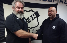 Ο προπονητής που οδήγησε τον ΟΦΗ στην Α2 βόλει των Γυναικών θα συνεχίσει στο "τιμόνι" της ομάδας