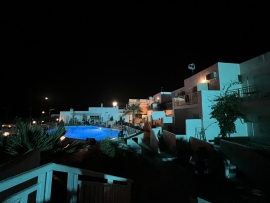 Κινηματογραφικό στούντιο για ένα μήνα το Knossos Beach