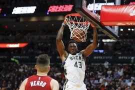 Μπακς - Χιτ 124-102: Επιβλητική νίκη χωρίς τον Γιάννη Αντετοκούνμπο (highlights)