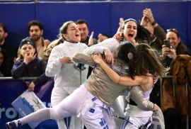 Με ανάρτησή της, η Ελληνική Ολυμπιακή Επιτροπή συνεχάρη την εθνική ξιφασκίας γυναικών