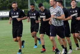 Οι ποδοσφαιριστές του ΟΦΗ προπονήθηκαν το πρωί του Σαββάτου