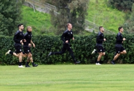 ΟΦΗ: Θεραπεία για Νέιρα και Ντε Γκούζμαν