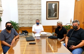 Συνάντηση Περιφερειάρχη Κρήτης με το Προεδρείο  του Πανελλήνιου Μουσικού Συλλόγου Κρήτης