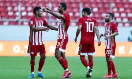 Super League: Ο Ολυμπιακός νίκησε με 2-0 τον Απόλλωνα-τα αποτελέσματα