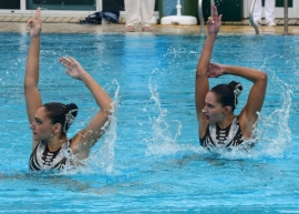 Χρυσές οι Καριώρη, Καραμέσιου στο Ελεύθερο Ντουέτο, κορυφή στο Κόμπο ο ΝΟΒΑ