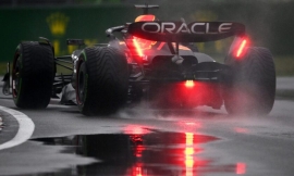 O Μαξ Φερστάπεν κατέγραψε τον ταχύτερο γύρο πριν τις κατατακτήριες δοκιμές της Formula 1