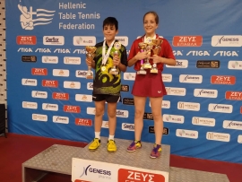 Δεύτερη χρονιά πρωταθλητής στο απλό παμπαίδων και πανελλήνιο ρεκόρ ο Κιοσελόγλου