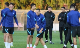 Εθνική Ελπίδων: Η πρώτη προπόνηση του Γιώργου Σίμου (video)