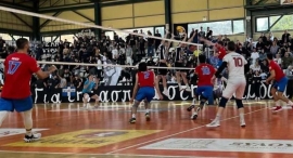Ασπρόμαυρο" θα είναι την Τετάρτη (17/4, 5μμ) το κλειστό γυμναστήριο στο Βαρδινογιάννειο