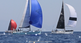 Στην πανέμορφη Χάλκη έφτασαν τα 53 σκάφη που μετέχουν στην Aegean Regatta 2024