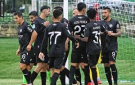 ΟΦΗ  φιλική νίκη με 3-1 επί του Γιούχτα (vid)