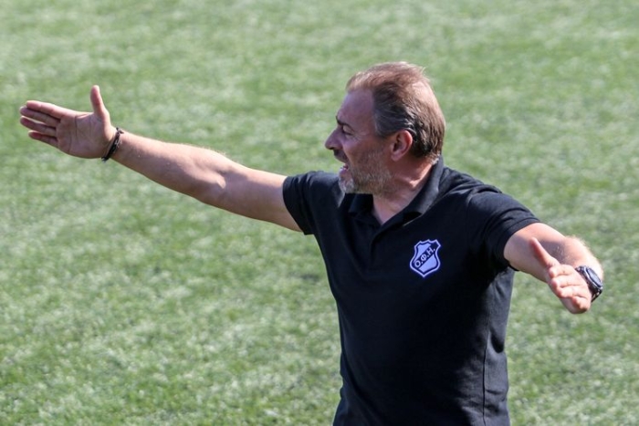 Στην γυναικεία ομάδα του ΟΦΗ θα συνεχίσει και τη νέα χρονιά ο προπονητής Σταμάτης Μαματζάκης