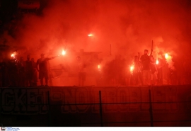 Θερμή ατμόσφαιρα από τους φιλάθλους του ΟΦΗ