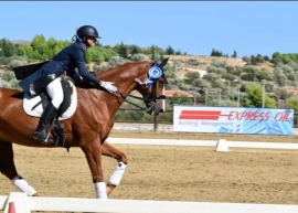 Μυρτώ Κουβάτση  Η νεαρή Χανιώτισσα μας  μιλάει για την  νίκη της στο  Ιππικό  πρωτάθλημα Ελλάδος