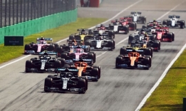 To πρωτάθλημα της Formula 1 έχει πάρει φωτιά και ο Φερστάπεν οδηγεί την κούρσα