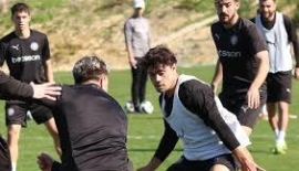 Την πρώτη προπόνηση ως ποδοσφαιριστής του ΟΦΗ πραγματοποίησε ο Κέβιν Λιούις