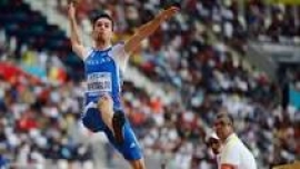 Μίλτος Τεντόγλου: Επιτυχημένο το χειρουργείο στο γόνατο