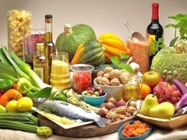 Ποια φρούτα και λαχανικά βάζουν… τρικλοποδιές στη δίαιτά σας;
