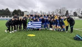 Στις κλήσεις του Γιώργου Παπακώστα βρίσκονται τρείς παίκτριες του ΟΦΗ