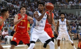 Η Εθνική ομάδα μπάσκετ νίκησε σε φιλικό παιχνίδι την Ισπανία στο ΟΑΚΑ