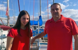 Συνέντευξη: Ένα κορίτσι από χρυσάφι για τον Μηνά Τσαμόπουλο