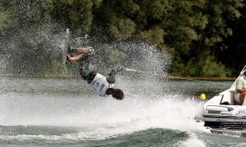 Θαλάσσιο Σκι: Ξεκινά το πρωτάθλημα wakeboard 2020