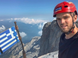 Η συγκινητική ιστορία του σούπερ αθλητή αντοχής και μιας 22χρονης βιολόγου με κινητικά προβλήματα